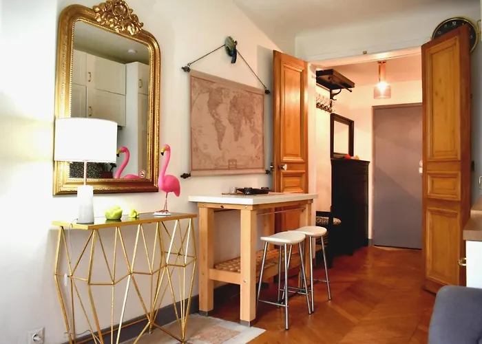 Bel Confortable Apartment Paris